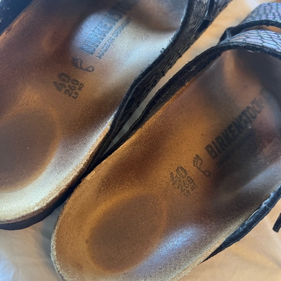 💜 Birkenstock Arizona size 40 Metallic Snake Print 💫 - Picture 11 of 12